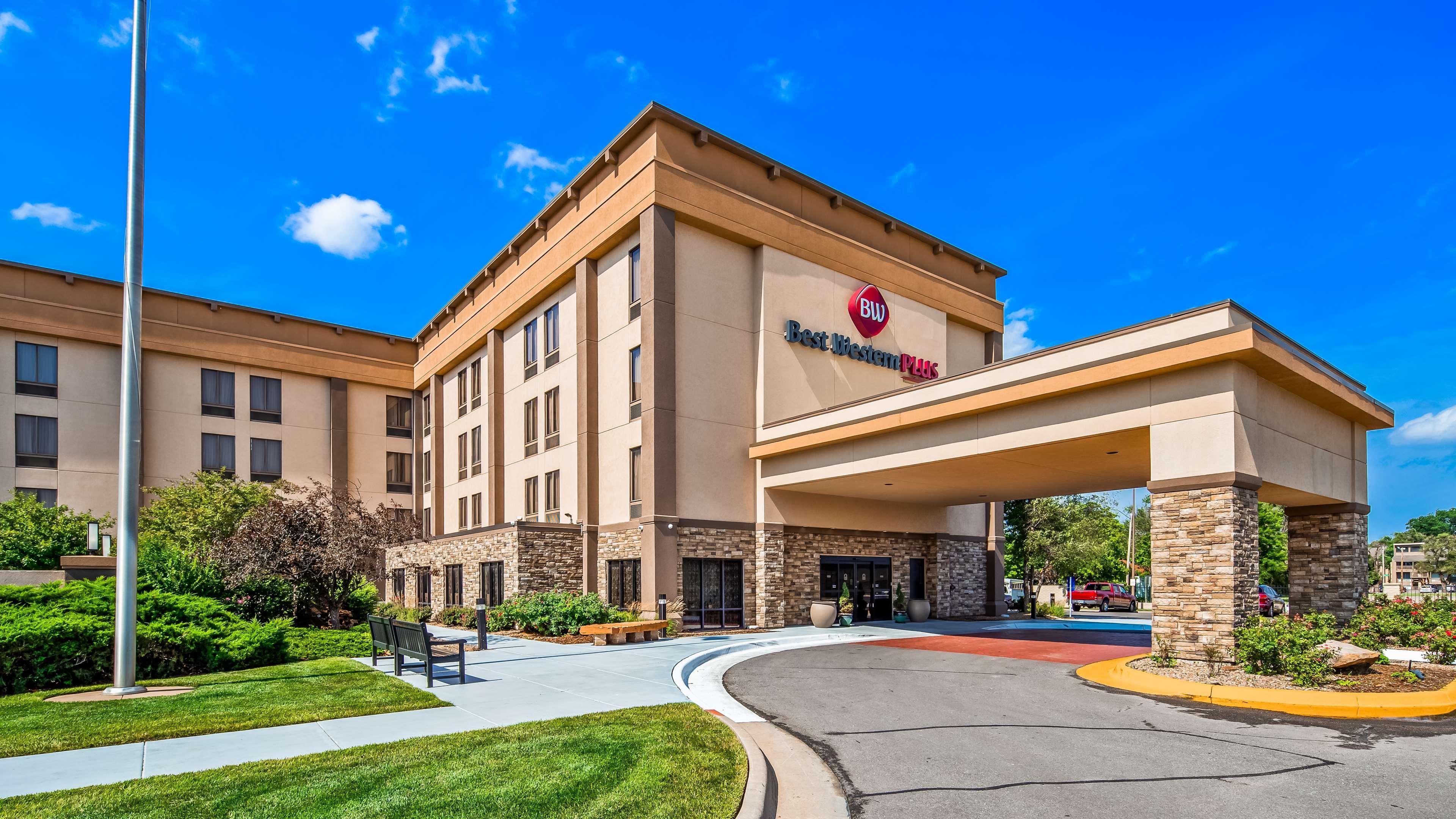 Best Western Plus Wichita West Airport Inn Exterior photo
